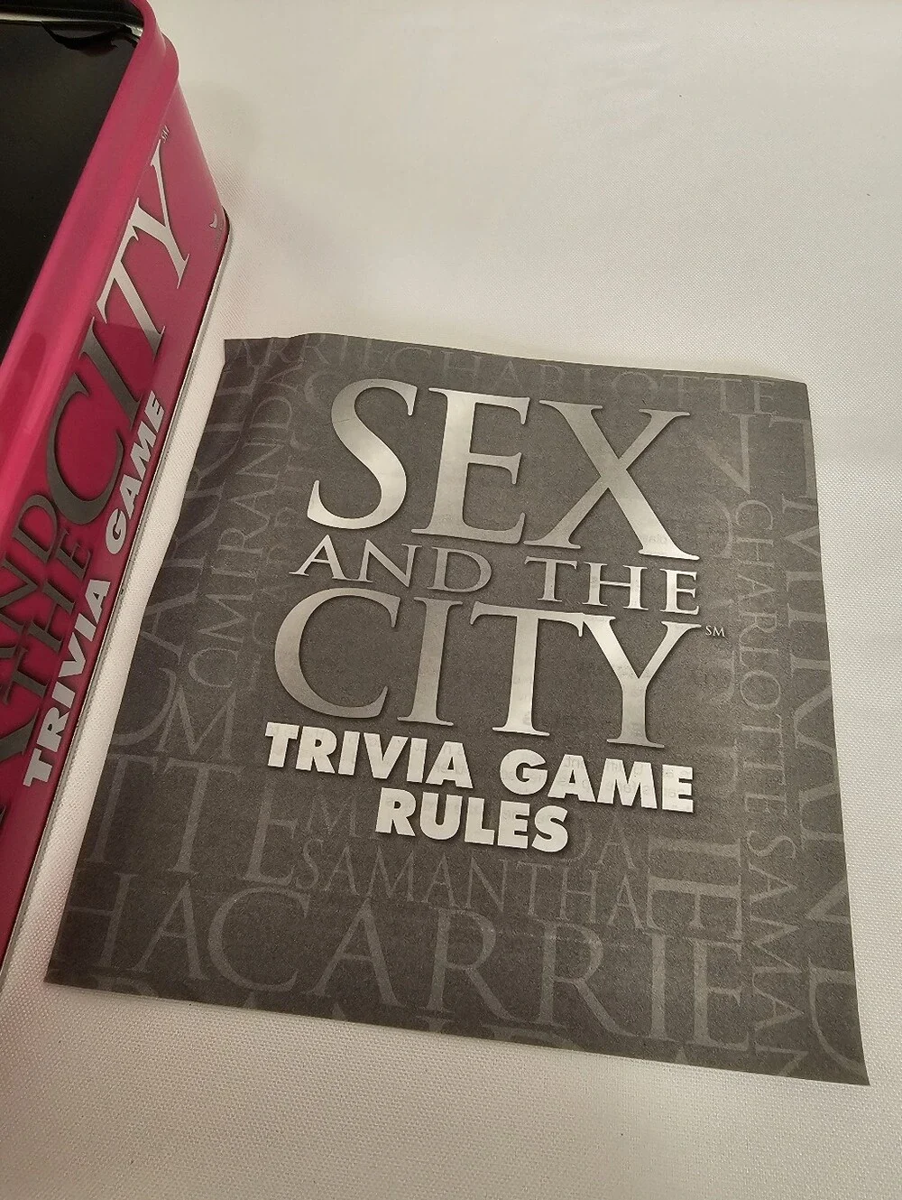 Sex and the City Trivia Game - Hot Pink Collectible Tin